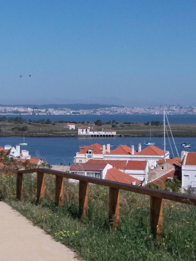 Casa Do Rio - Riverside House Seixal  Extérieur photo