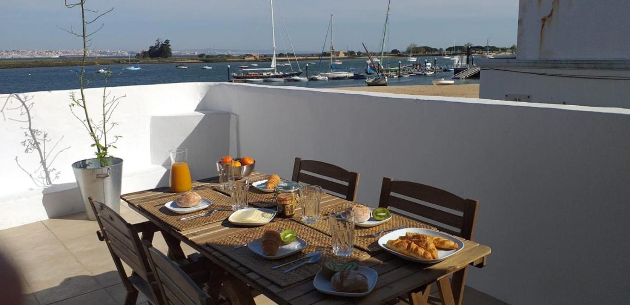 Casa Do Rio - Riverside House Seixal  Extérieur photo